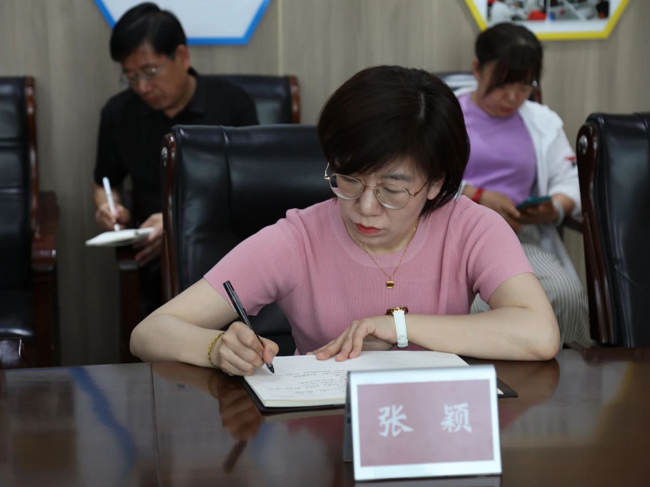 1718331440882108.jpg 1c2661932d2ab8ac1f37c6adb28d1ec0.jpg